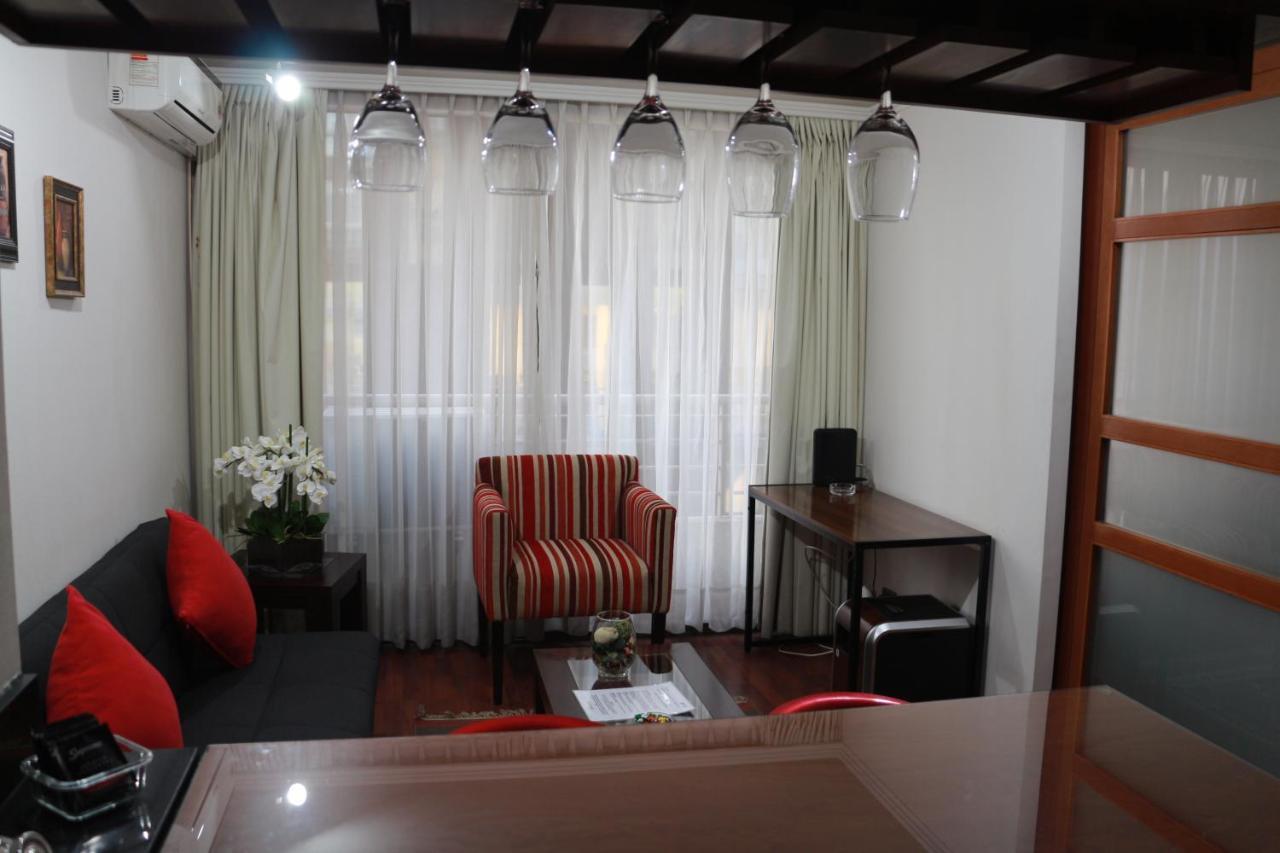 Austral Rentahome Santa Beatriz Santiago Exterior photo